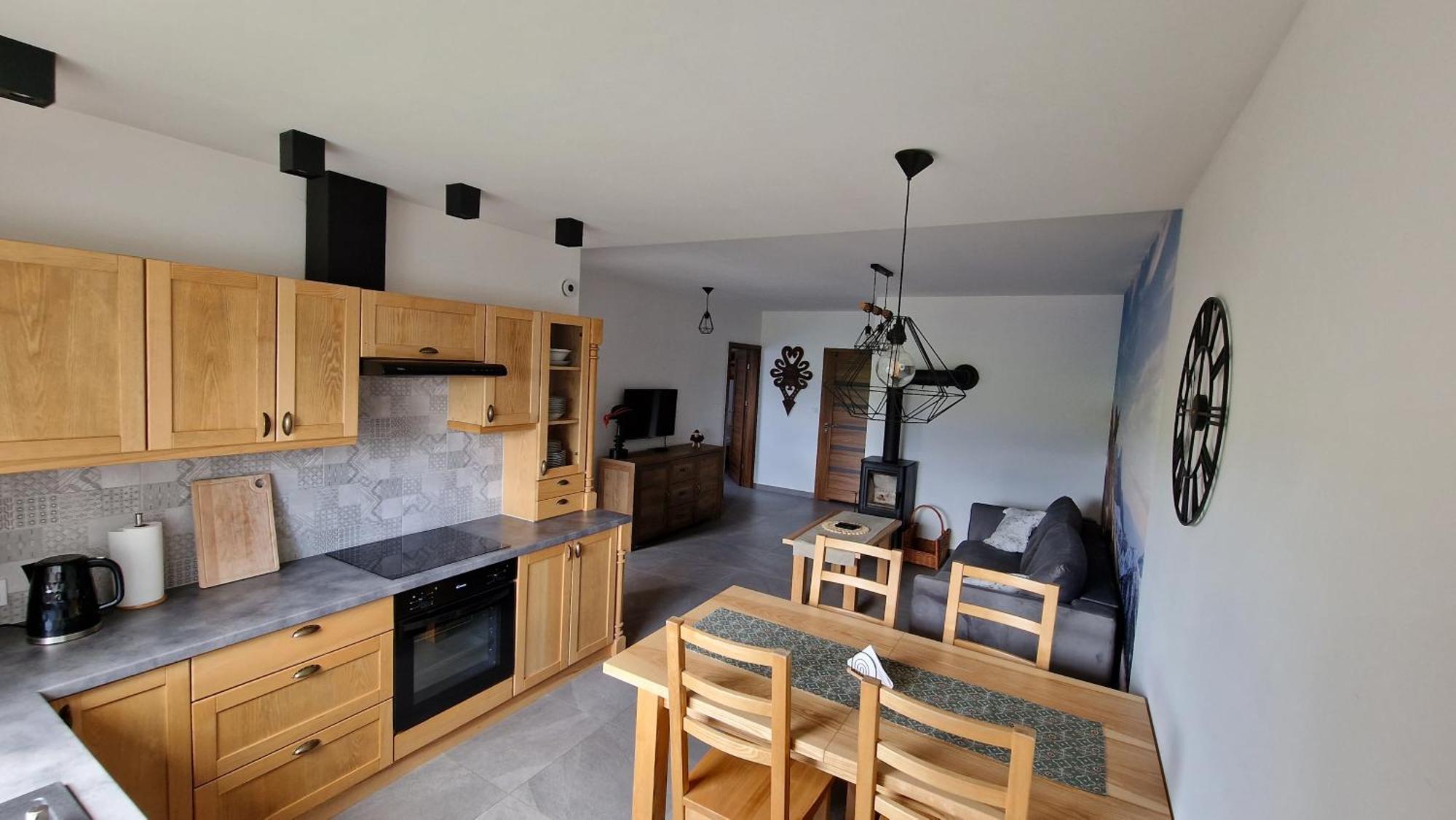 Willa Montana - Apartament Widokowy W Bukowinie Tatrzanskiej บุโควินา ทัตซานสกา ภายนอก รูปภาพ